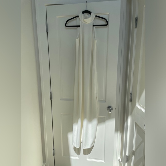 Belle Badgely Mischka - Reese Halter Neck Sleeveless Crepe Side Slit Gown - Picture 7 of 7